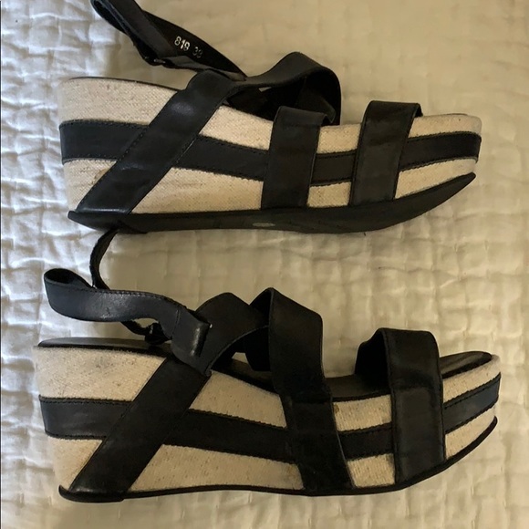 Antelope shoes - Picture 1 of 1